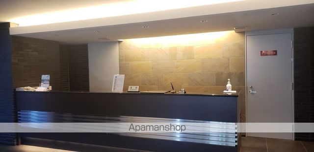 ロビー　ロビー