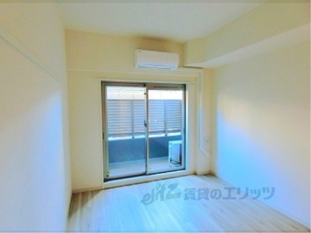 居室・リビング　洋室