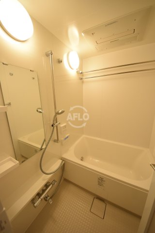 バス・シャワールーム　ブランズ大阪本町　浴室