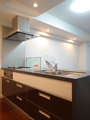 キッチン　プロスペクト・グラーサ広尾