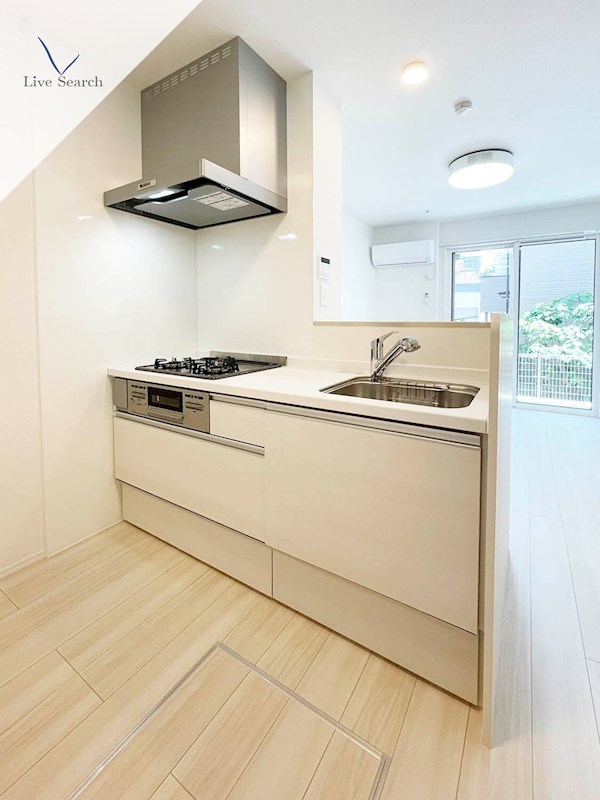 キッチン　写真は同型タイプ