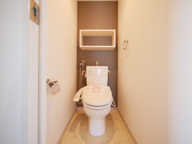 トイレ　ウォシュレット設置済みです！