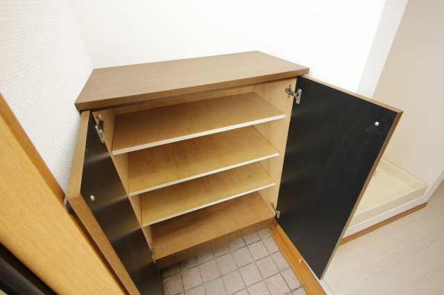 収納　別部屋同間取りのお写真となります。参考にご覧くださいませ。