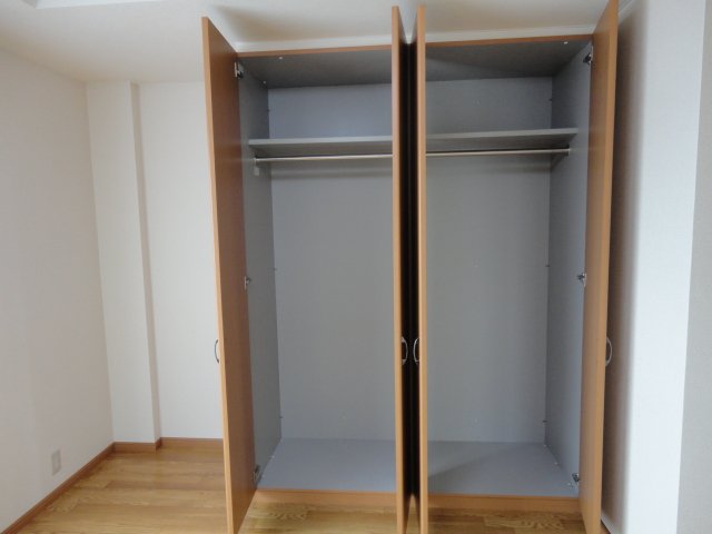 収納　リビングのクローゼット