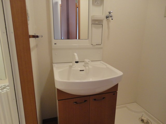 洗面設備　洗髪洗面化粧台