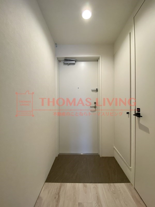 玄関　※別部屋参考写真。現状優先です。