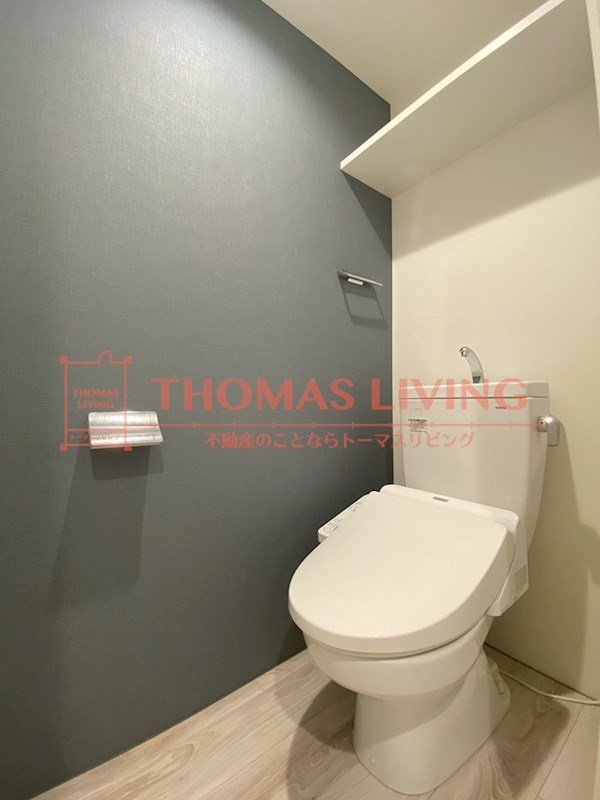 トイレ　※別部屋参考写真。現状優先です。