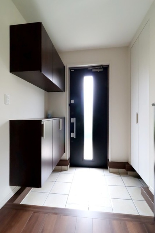 玄関　図面と現状に相違がある場合には現状を優先