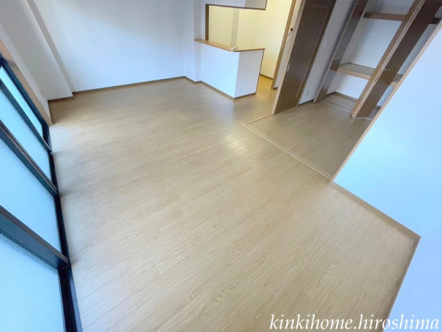 居室・リビング　写真は参考写真です。現況を優先してください。