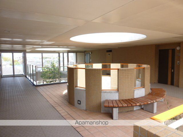 ロビー　ロビー