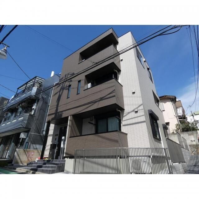 建物外観　軽量鉄骨造・総戸数は3戸です。