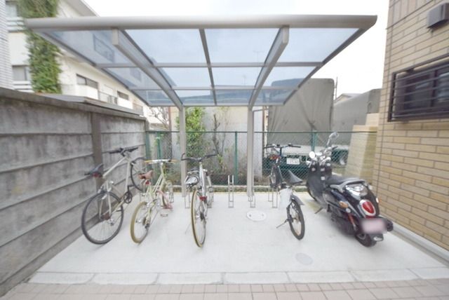 その他共有部分　★屋根付き駐輪場★