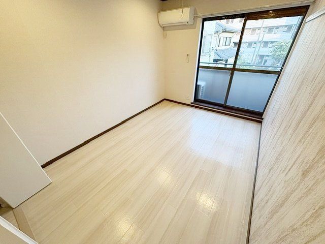 居室・リビング　★★明るいお部屋★★