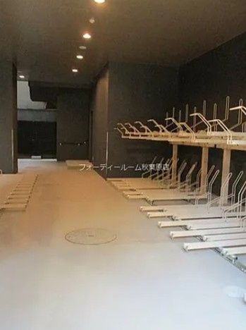 駐車場　駐輪場