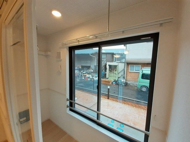 バルコニー　サンルーム