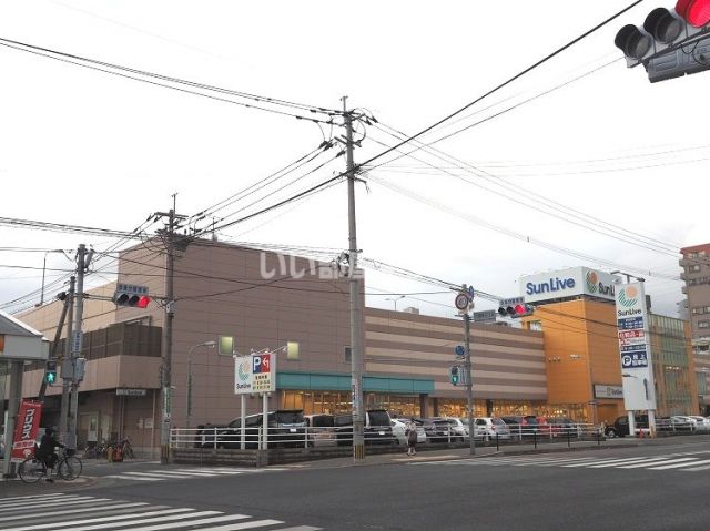 スーパー　サンリブ到津店（スーパー）まで623m