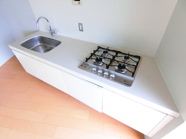 キッチン　写真は別部屋