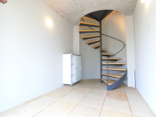 玄関　写真は別部屋