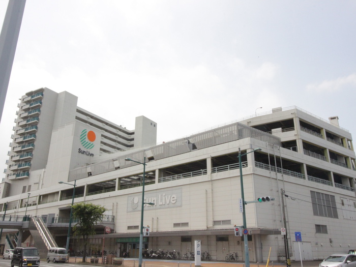 スーパー　サンリブ若松（スーパー）まで615m