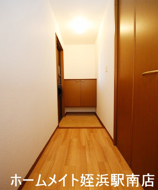 その他共有部分　★玄関まわりはスッキリしています♪★