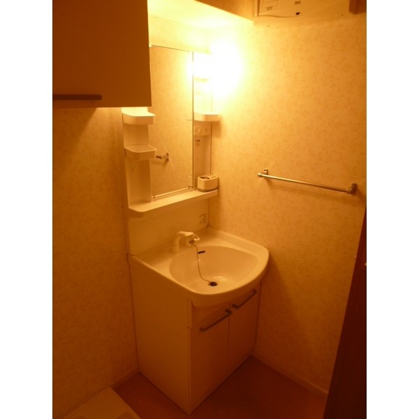洗面設備　※他号室のお写真のため、現況優先です