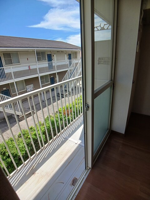 バルコニー　バルコニー