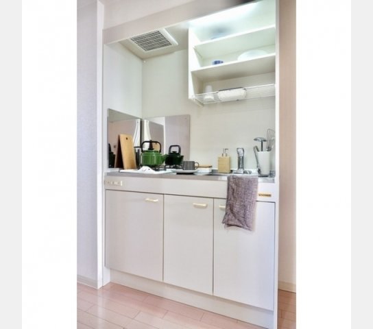 キッチン　同タイプ別部屋の参考写真です。