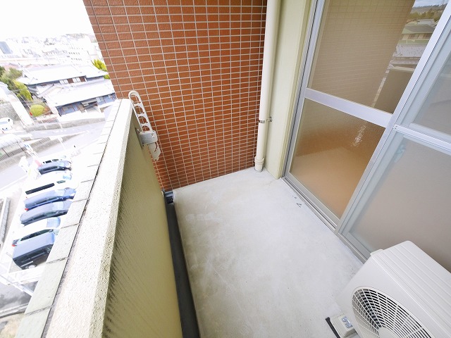 バルコニー　落ち着いた時間を過ごせるバルコニーです