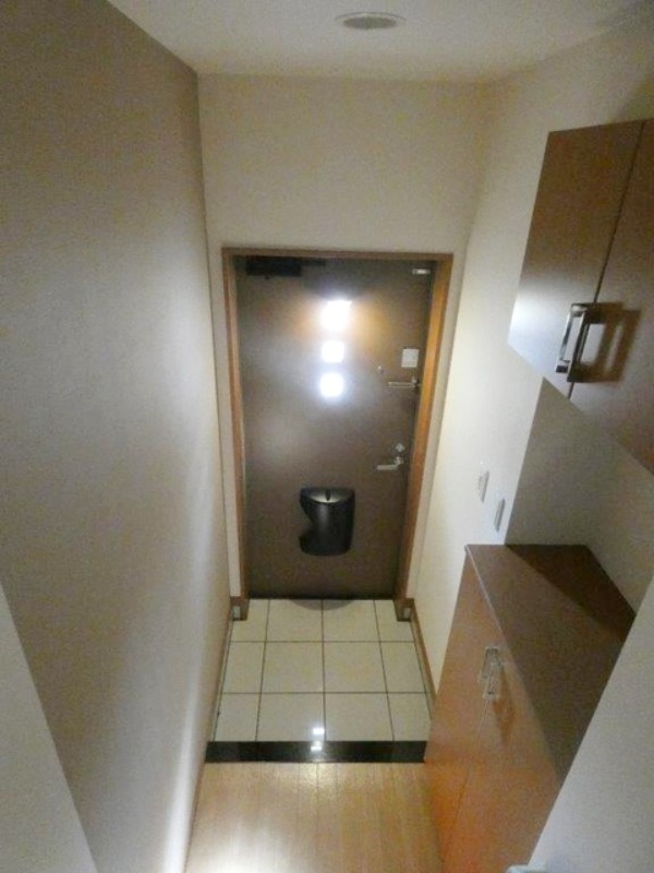 玄関　図面と現状に相違がある場合には現状を優先