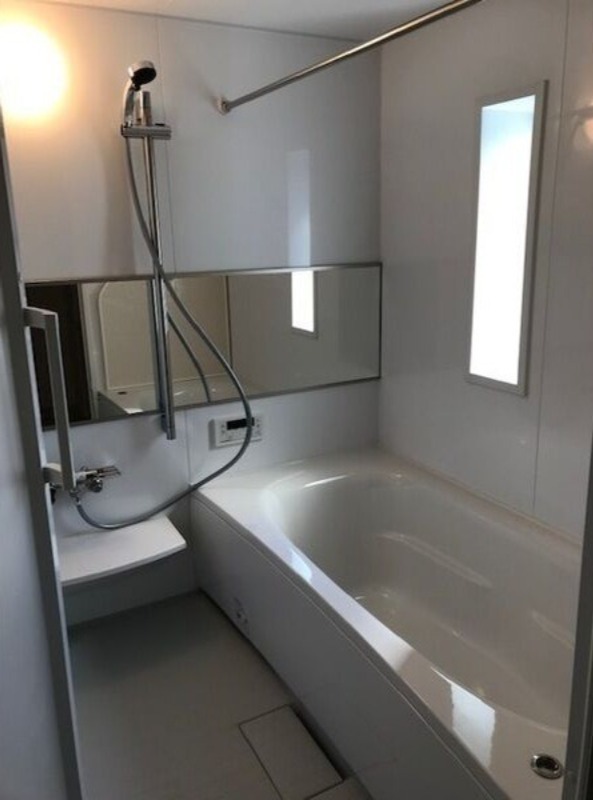 バス・シャワールーム　図面と現状に相違がある場合には現状を優先