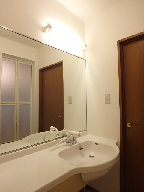 洗面設備　図面と現状に相違がある場合には現状を優先