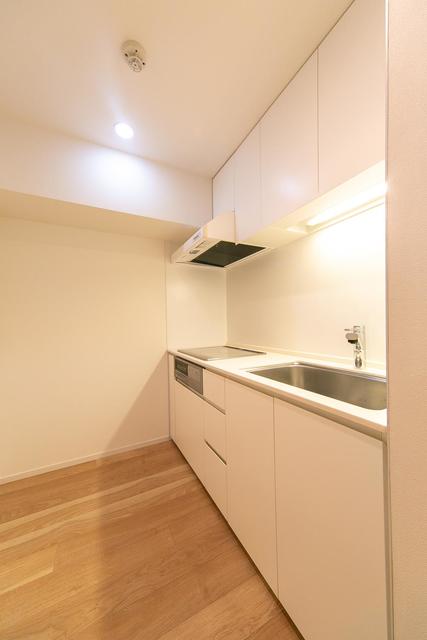 キッチン　※写真は同タイプ住戸です。