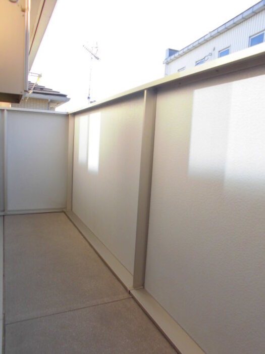 バルコニー　専用庭