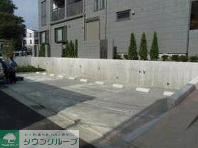 その他共有部分　★敷地内駐車場月額25000円★