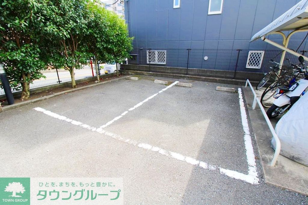 駐車場　駐車場