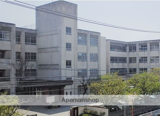 中学校　福岡市立 下山門中学校（中学校）まで370m