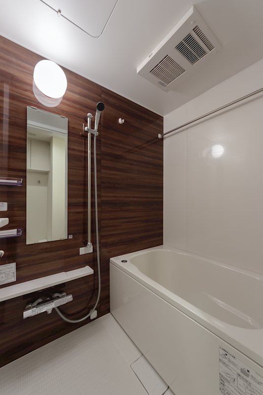 バス・シャワールーム