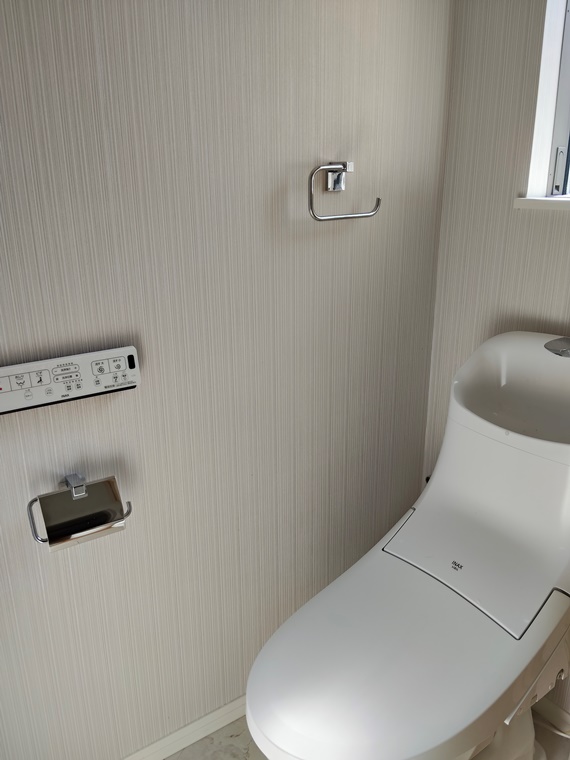 トイレ　シンプルで使いやすいトイレです