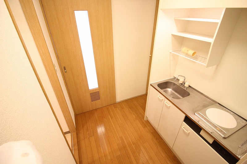 キッチン　同タイプ室内写真