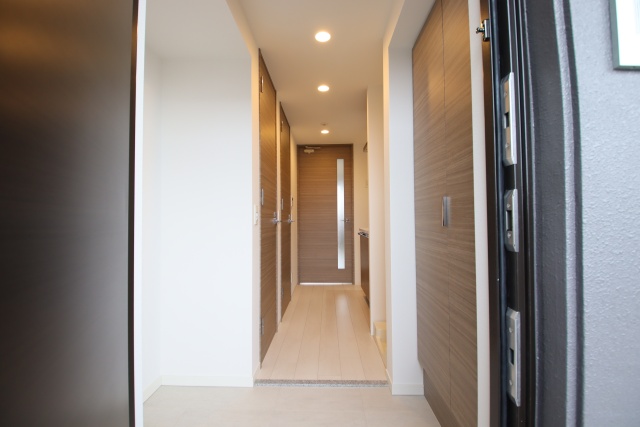 玄関　※別室の参考写真の為、現況優先です。