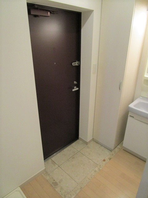 玄関　参考画像