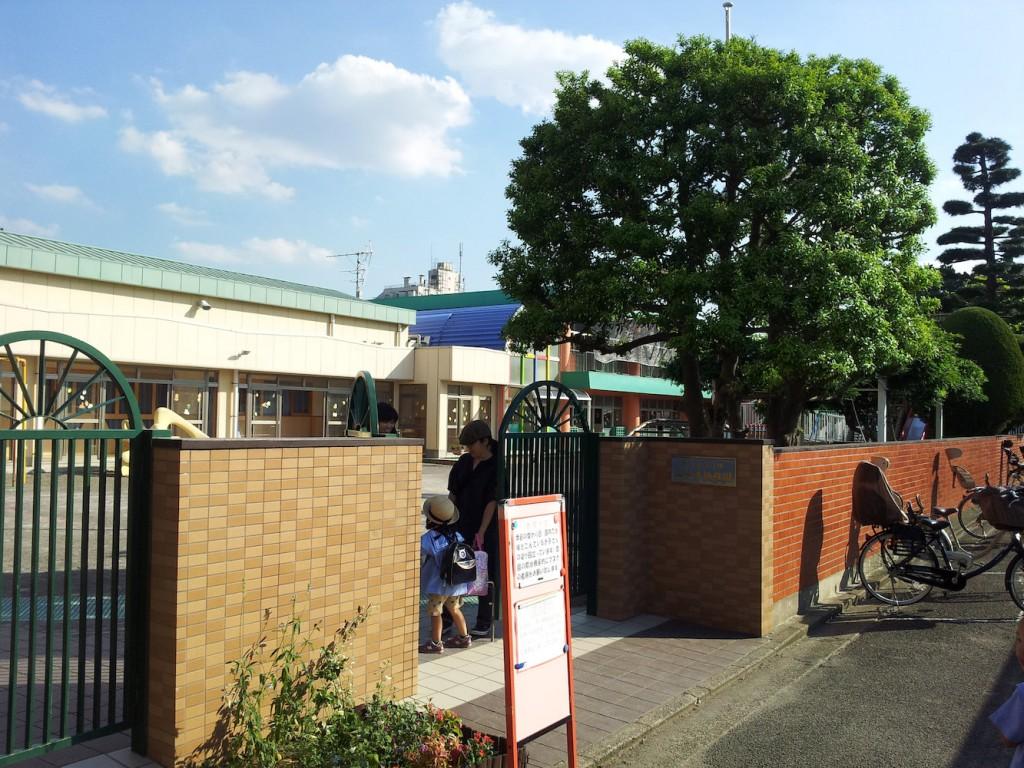 幼稚園・保育園　みやま幼稚園（幼稚園・保育園）まで569m