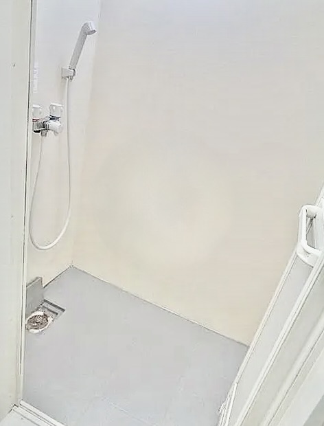 バス・シャワールーム　別部屋参考写真