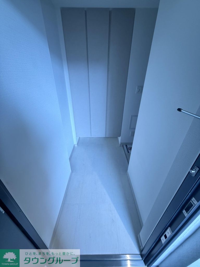 玄関　バルコニー