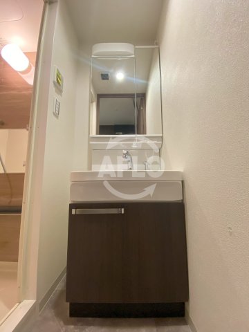 洗面設備　プレサンス天王寺勝山　独立洗面台