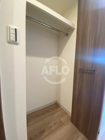 収納　プレサンス天王寺勝山　収納