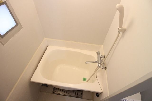 バス・シャワールーム　★毎日の疲れを癒してくれます★