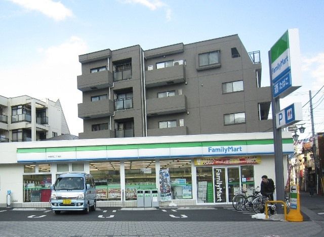 コンビニ　ファミリーマート中幸町三丁目店（コンビニ）まで280m