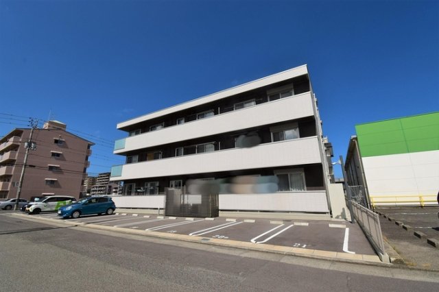 建物外観　建物外観