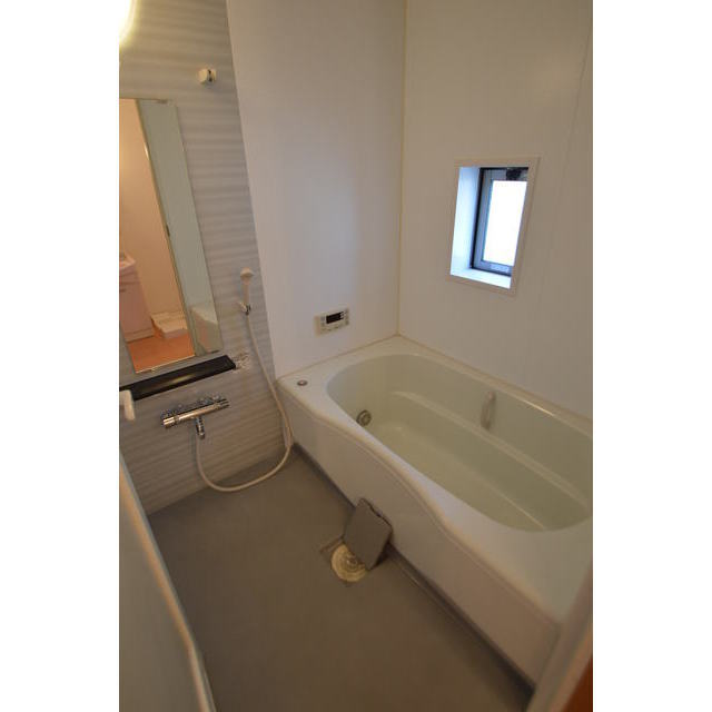 バス・シャワールーム　追い焚き